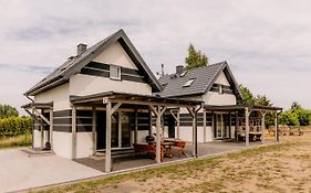 Domki Sasino - Nowe, Komfortowe, Caloroczne Domki Nad Morzem 